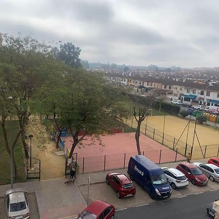 Apartamento Vistas Desde Montequinto Dos Hermanas Exterior foto